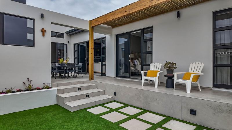 3 Bedroom Property for Sale in Tergniet Western Cape